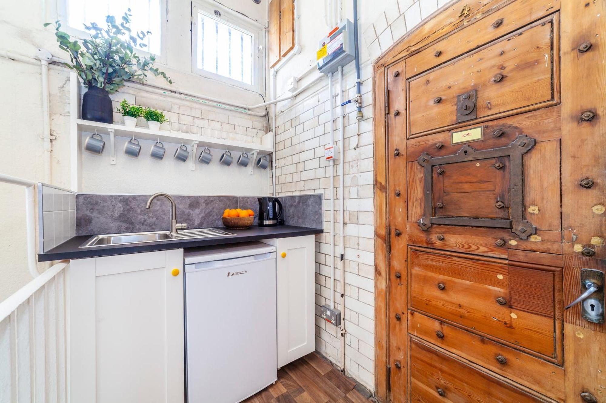 Lotus Guesthouse Λονδίνο Εξωτερικό φωτογραφία